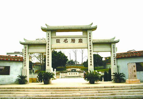 �������Y