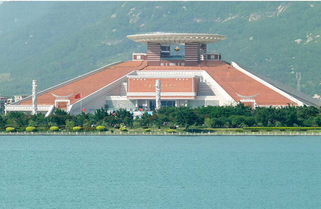 �������Y