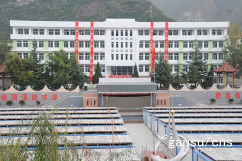 �������Y