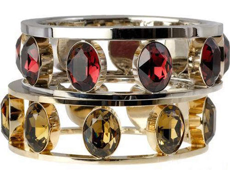 �������Y