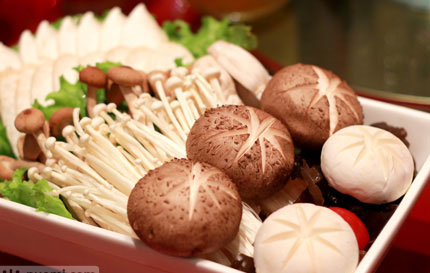 �������Y