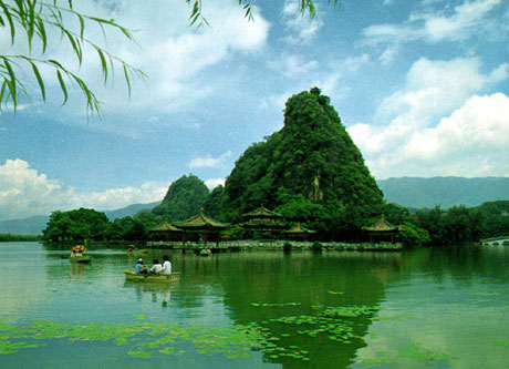 �������Y