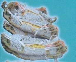 �������Y