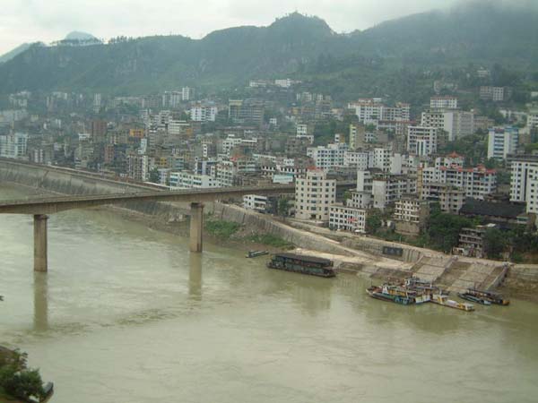 �������Y