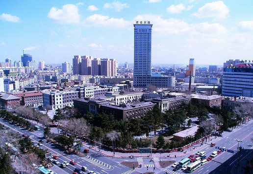 �������Y