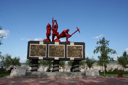 �������Y