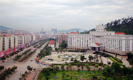 �������Y