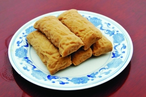 �������Y