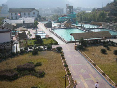 �������Y