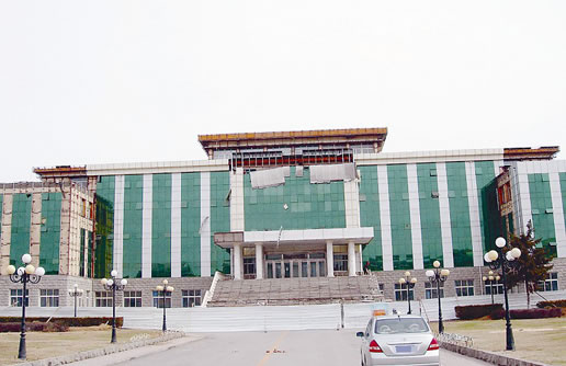 �������Y