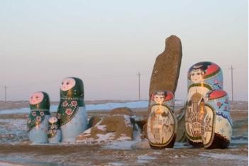 �������Y