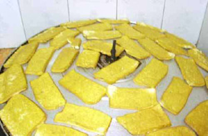 �������Y