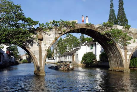 �������Y