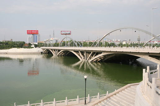 �������Y