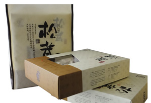 �������Y