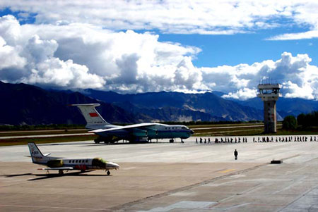 �������Y