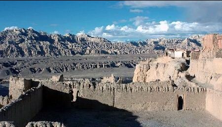 �������Y