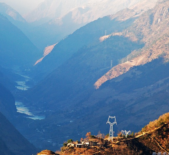 �������Y