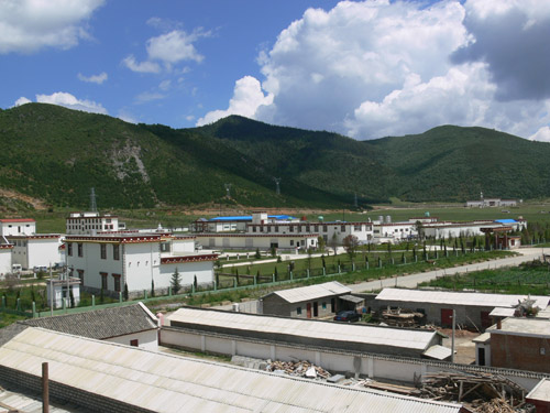 �������Y